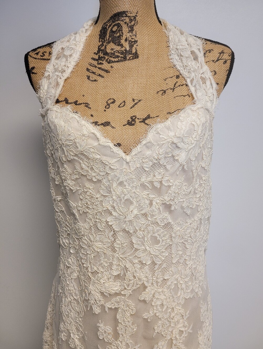 Vintage Pronovias Barcelona Lace Mermaid Wedding  Ivory Halter Bridal Gown 8 - Picture 14 of 15